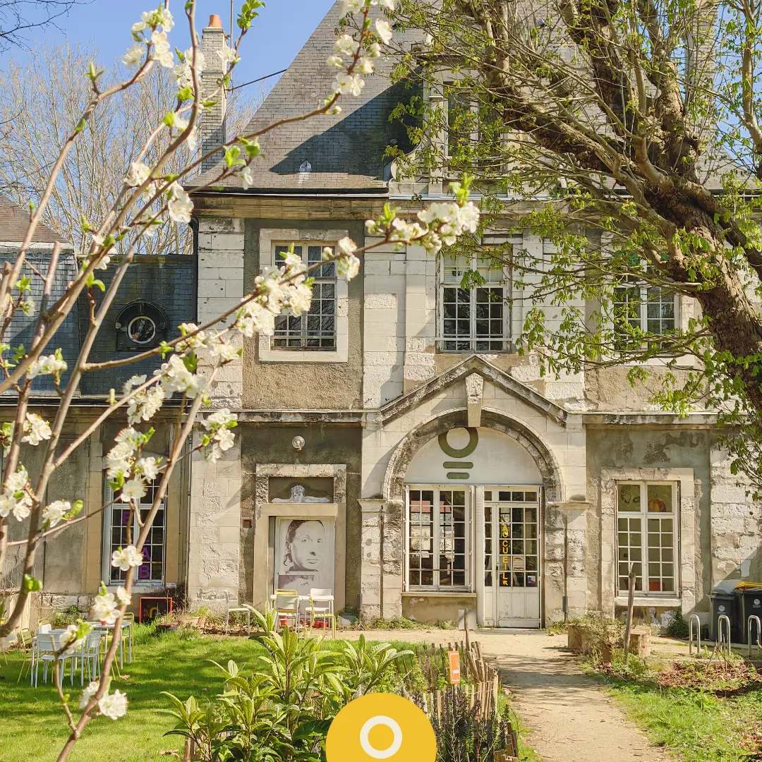 [MAJ GABARIT] IG / FB / LK - 17