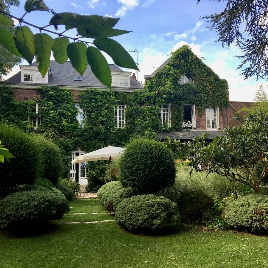 LA MAISON 2