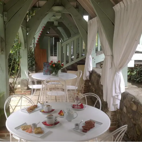 Terrasse en bord de la Veules