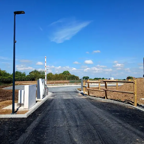 Entrée de l'aire de camping-cars