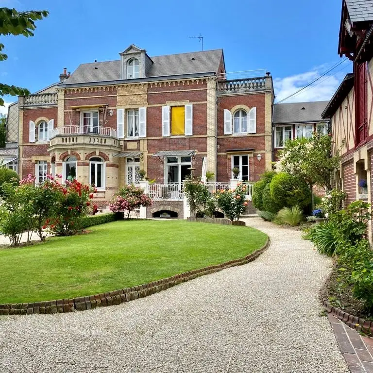 Vila La Gloriette ext JL LANGE