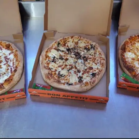pizzas