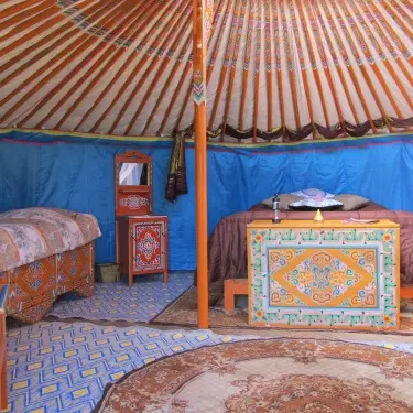 La Grande Savane - Saint-Paul-le-Gaultier - yourte intérieur