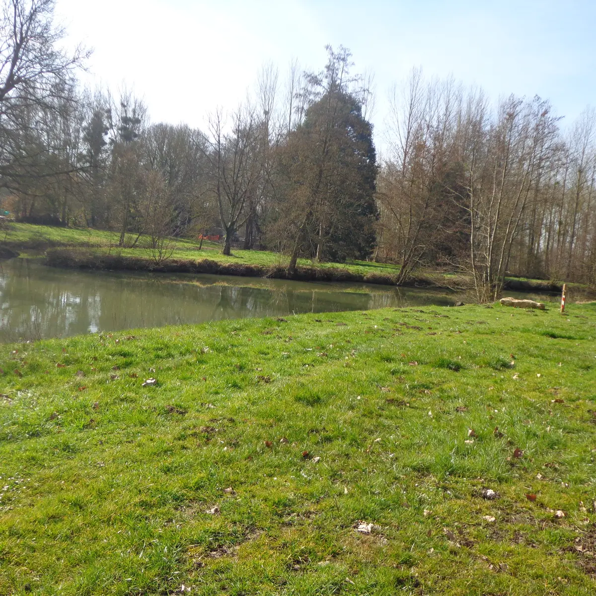 Accès à la Braye à Bessé La Chaumière