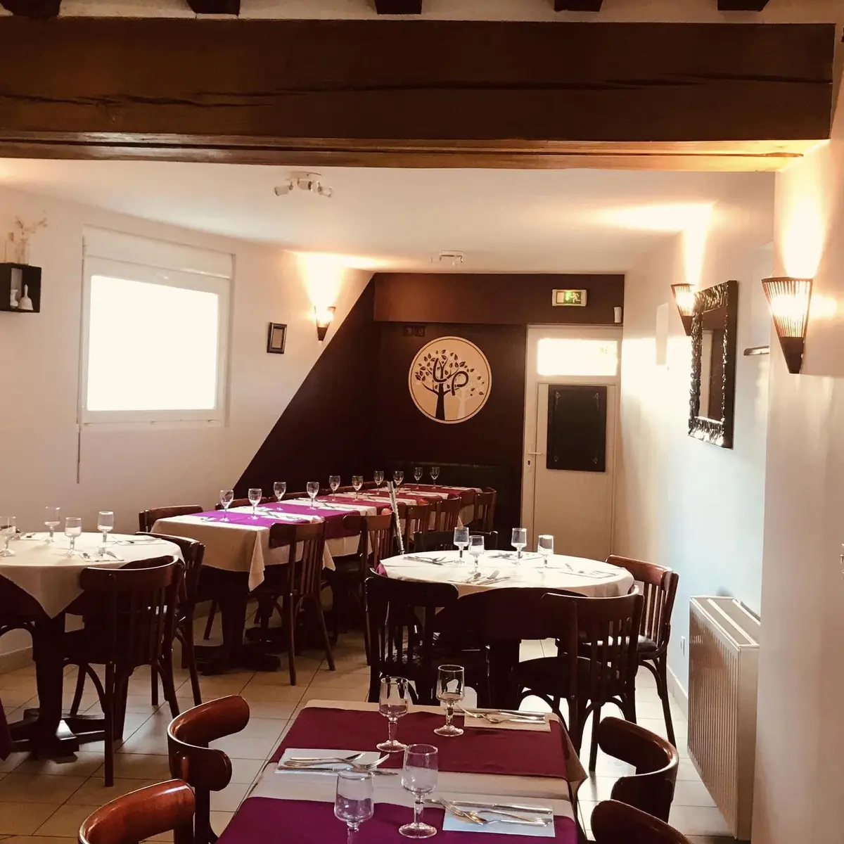 Au bois Sacré_Luché Pringé