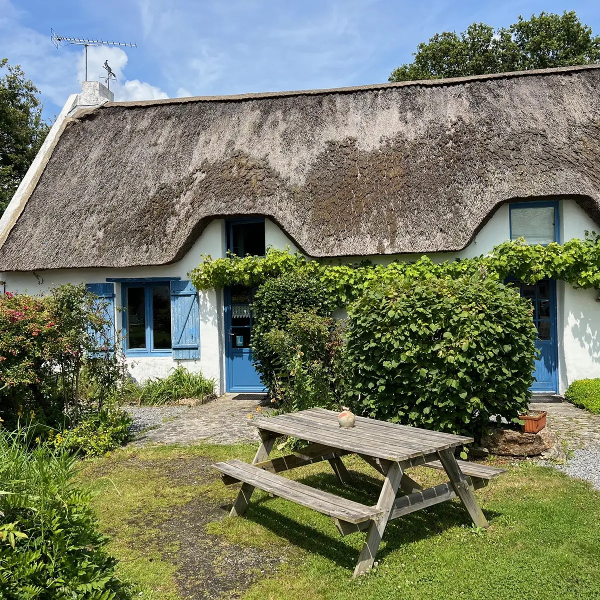 Hébergement, la chaumière des Marionnettes à la Chapelle-des-Marais