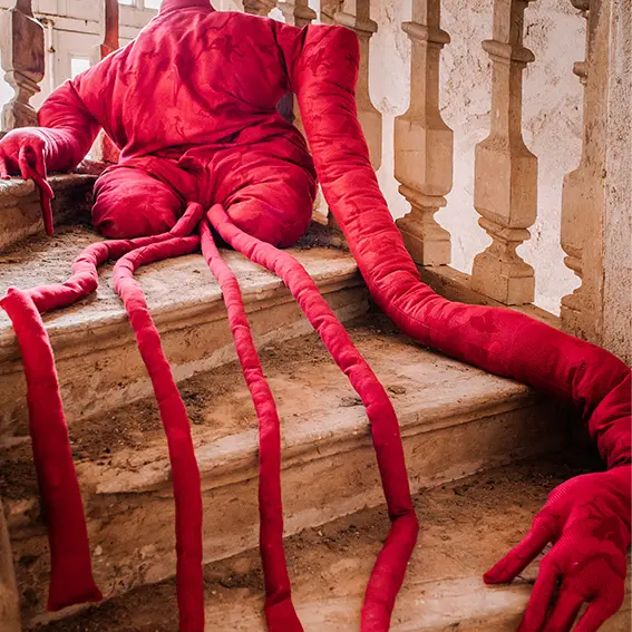 Charlotte,2023,tissus récupéré,couture, ouate.