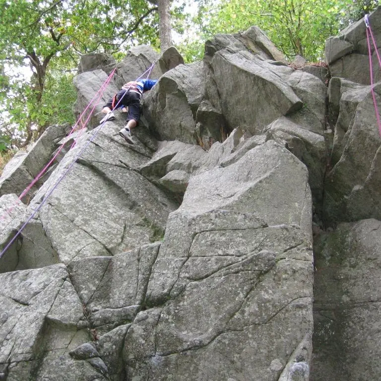 escalade-preference-plein-air-st-leonard-des-bois-72-asc-1