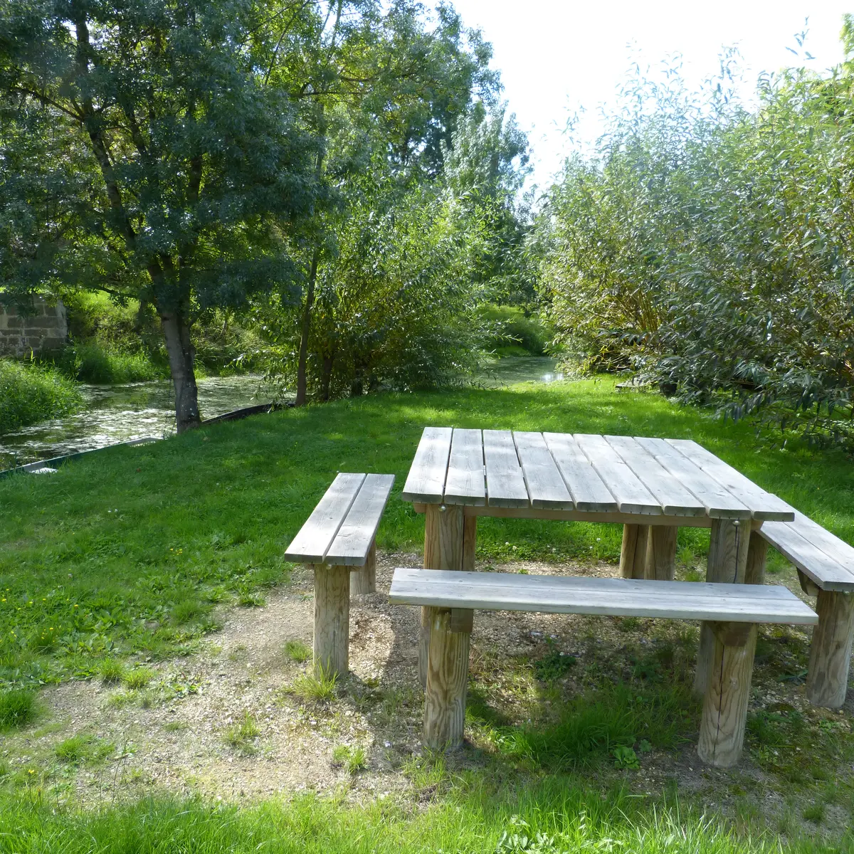AIRE LA FONTAINE À BOUILLÉ-COURDAULT