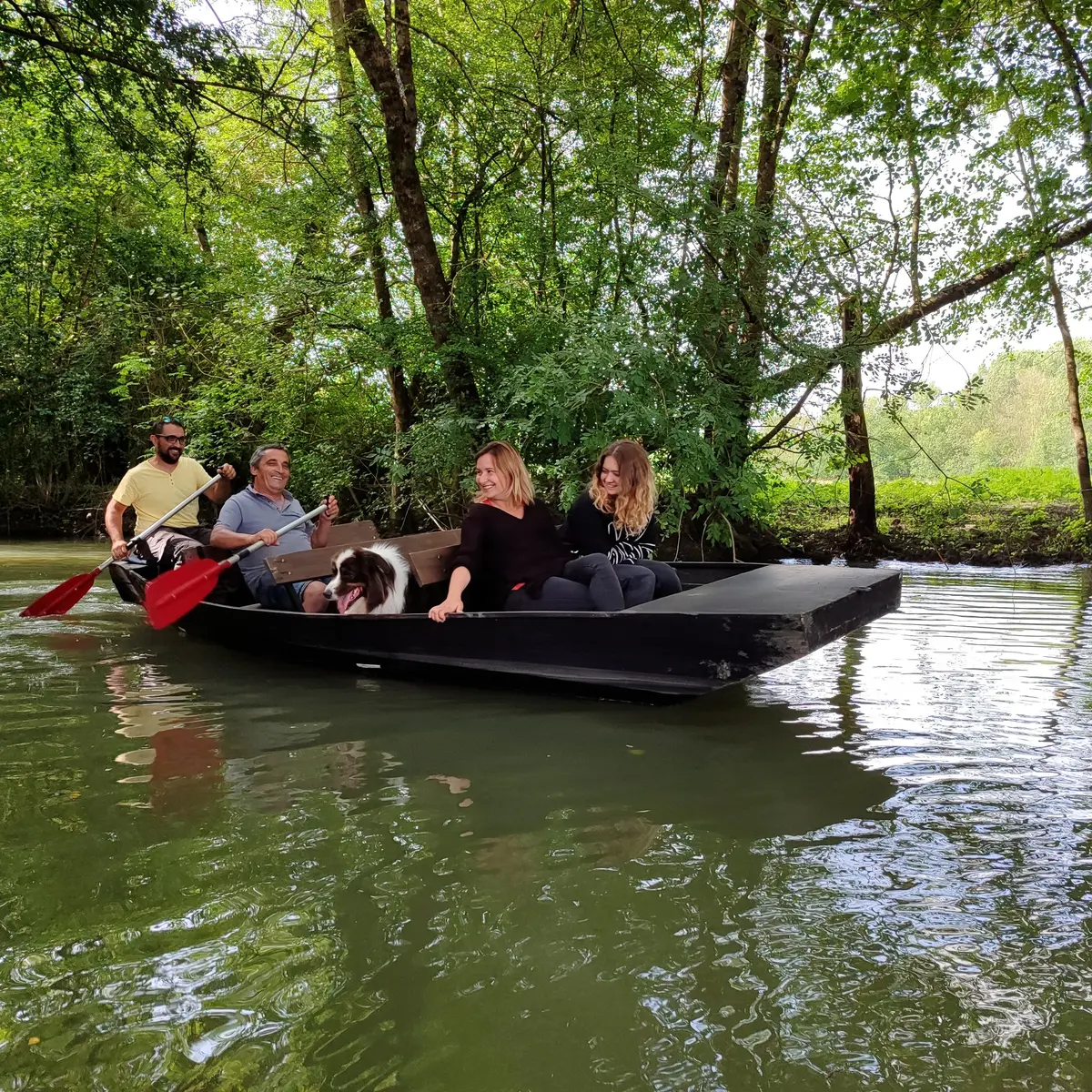 famille barque sans guide - saint sigismond