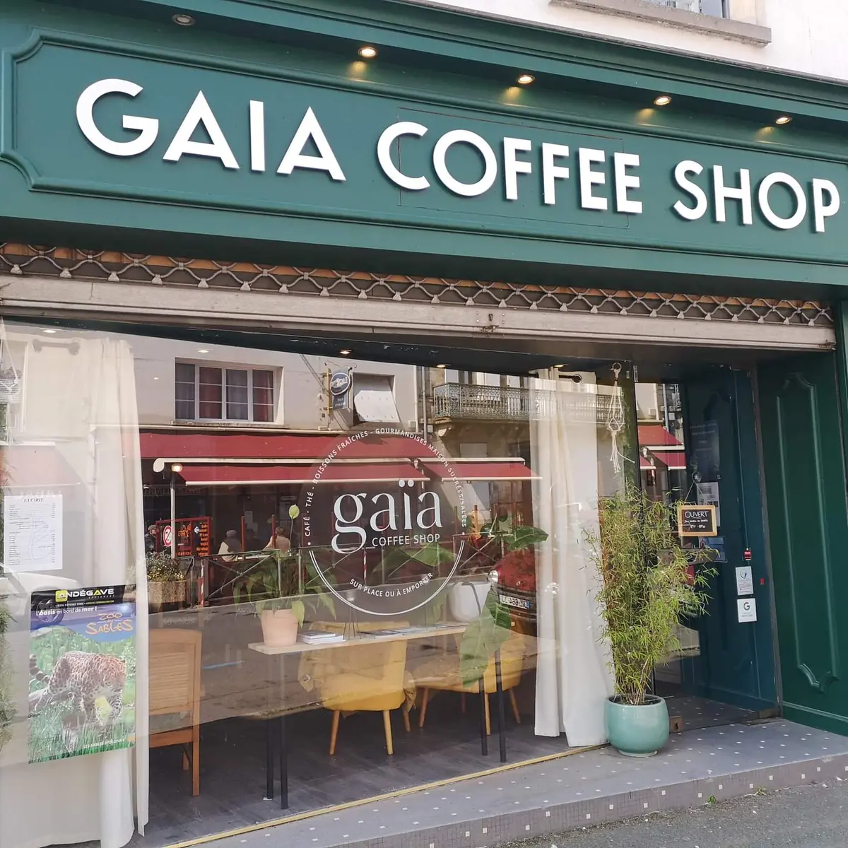 gaia-coffee-shop-fontenay-le-comte-85200-2
