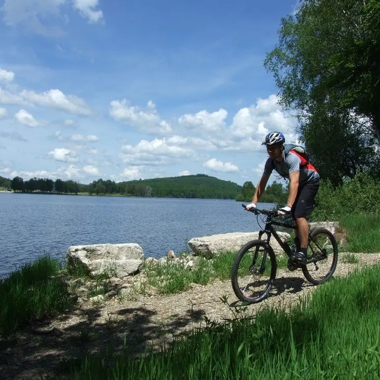 Sentier de rives du Lac de Vassivière_2