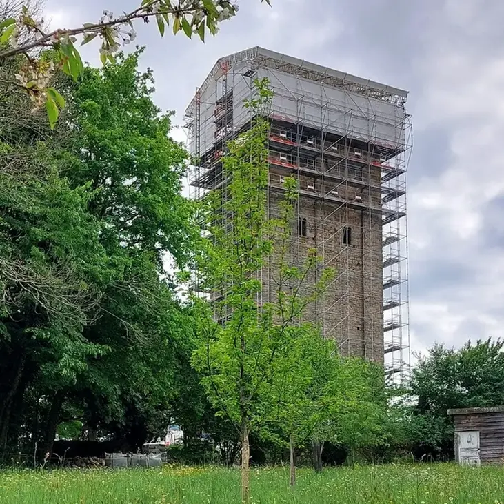 tour de Château-Chervix