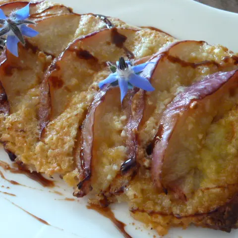 Tarte fine aux brugnons
