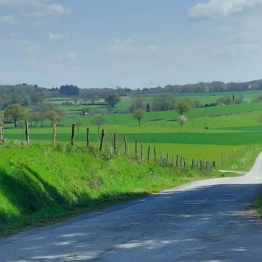 chemin des collines, campagne limousine
