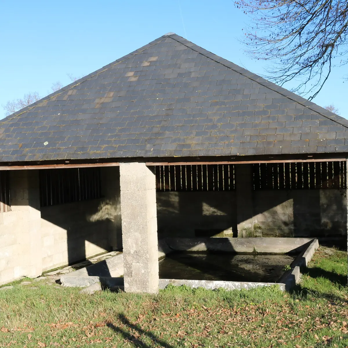 chemin des collines, lavoir
