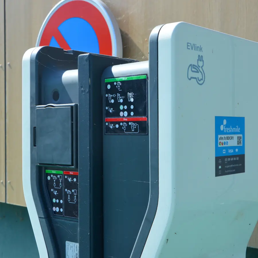 Borne de recharge pour véhicules électriques - Freshmile - Nexon