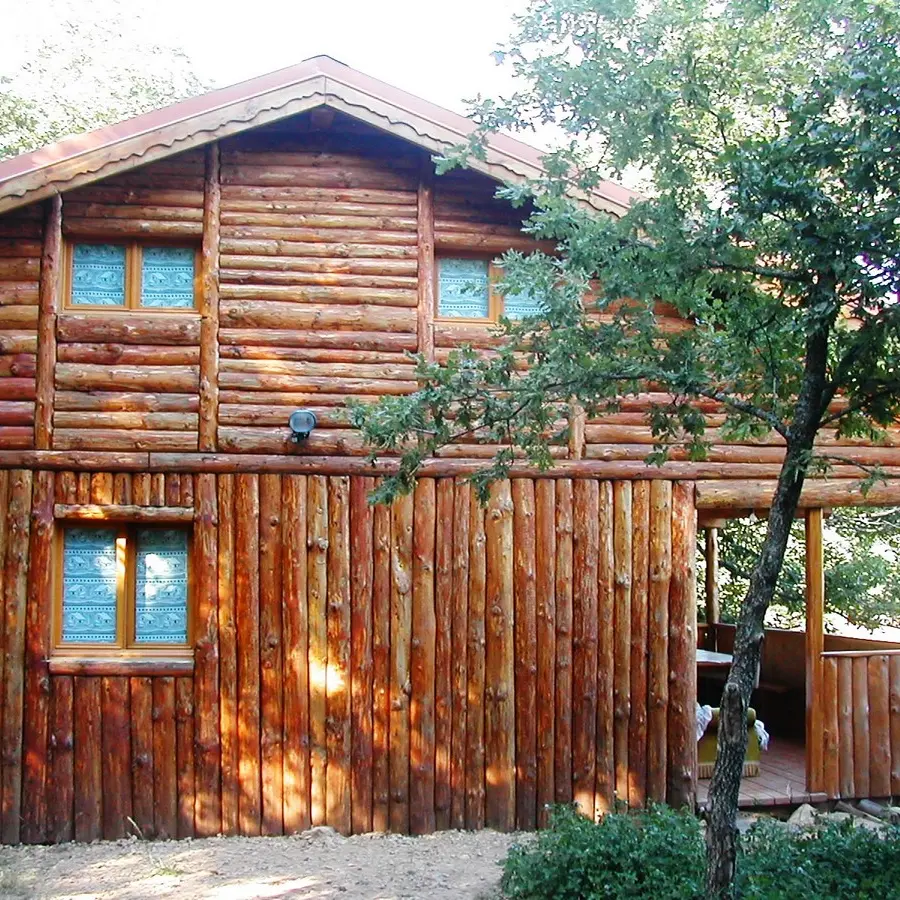 DOMAINE-DU-BOUCHARD-GITE-GRAND-CHALET-1