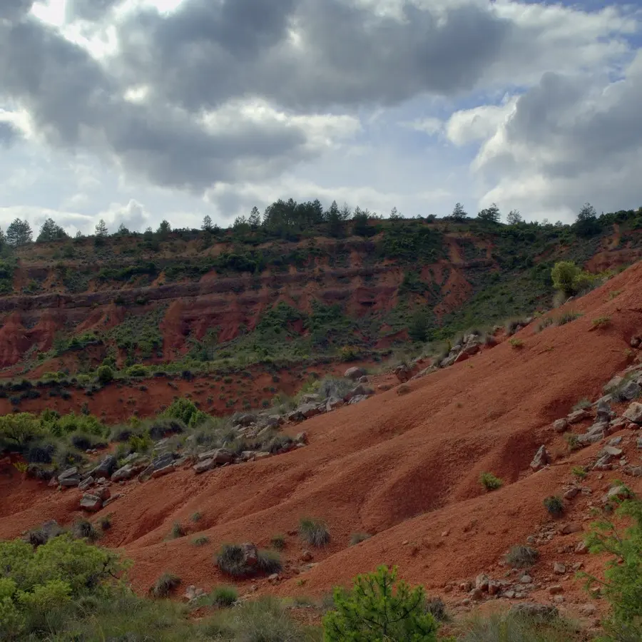 Paysage Terres rouges_Peyrolles_2011_PCU_© Jean-Louis Socquet-Juglard (19)