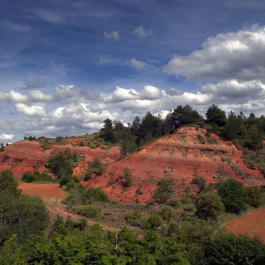Paysage Terres rouges_Peyrolles_2011_PCU_© Jean-Louis Socquet-Juglard (21)
