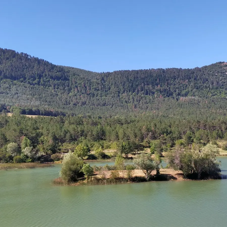 arques-2024-07-camping-innature-lac-paysage