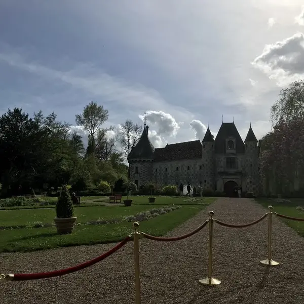 Autour-du-chateau-de-Saint-Germain-de-Livet--5-