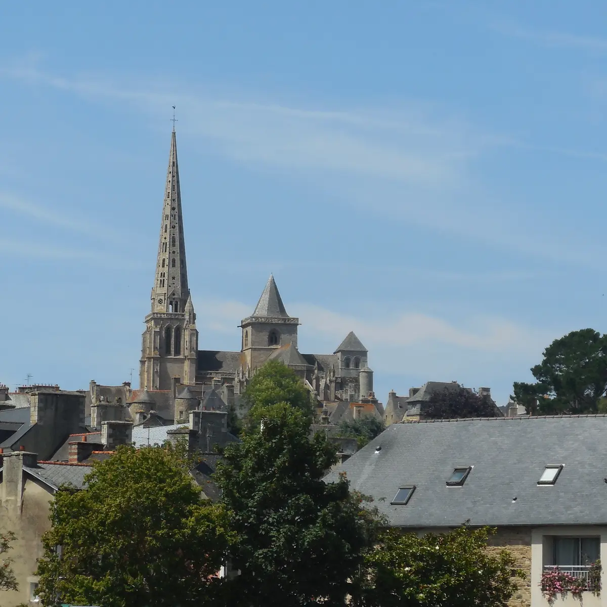 Vue Tréguiere depuis le port
