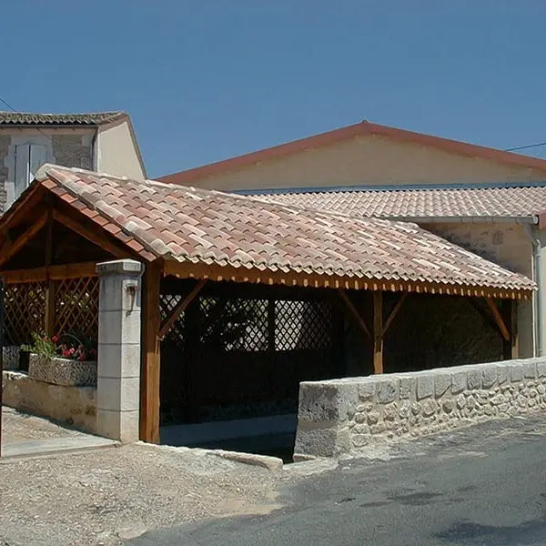 villefranche_de_lonchat_lavoir