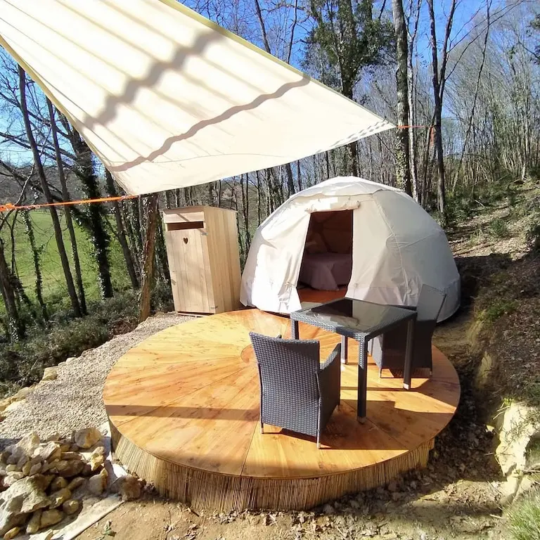 Insolite-la-maison-de-tari-dome