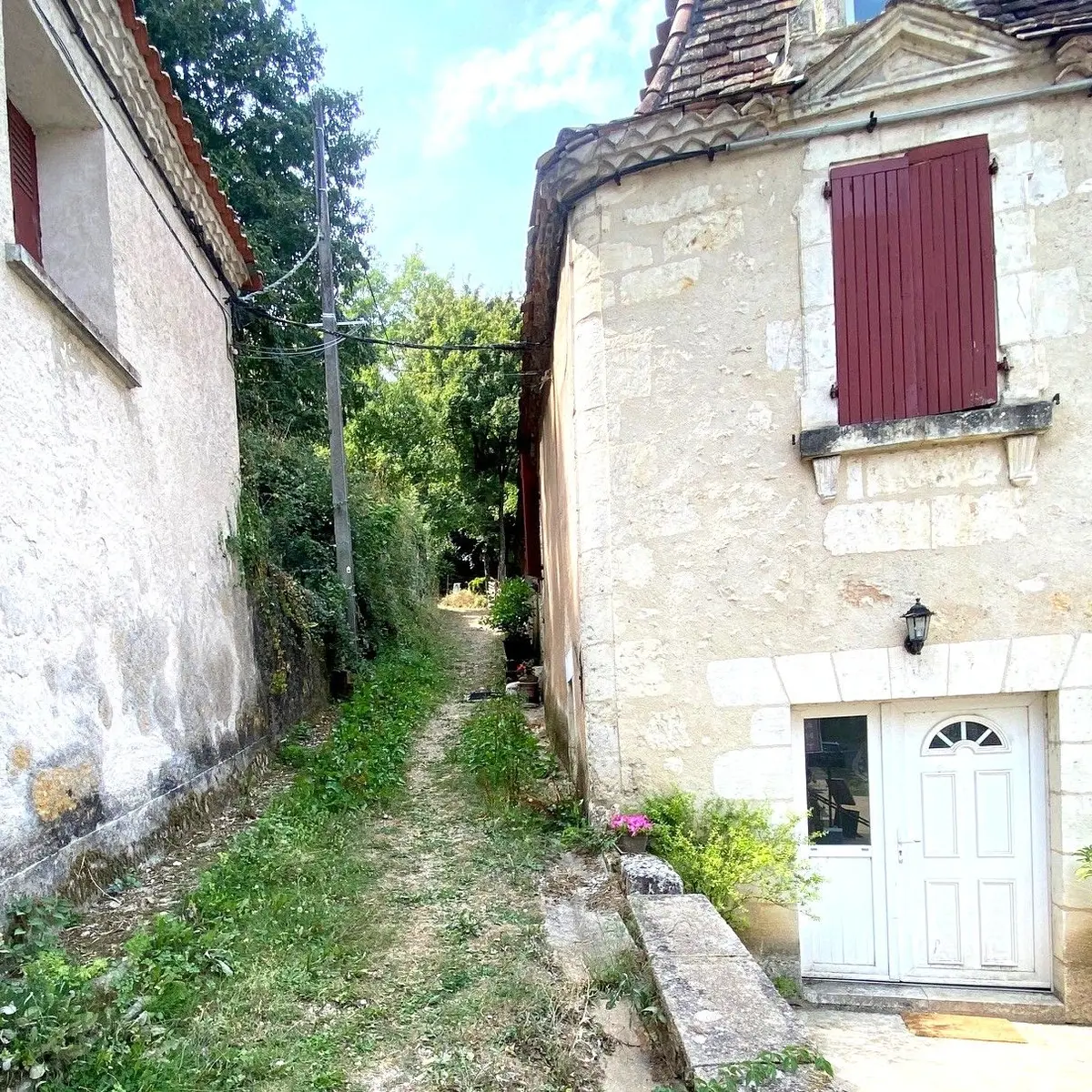 SOURZAC-Boucle des 3 fontaines-Chemin 3 jpg