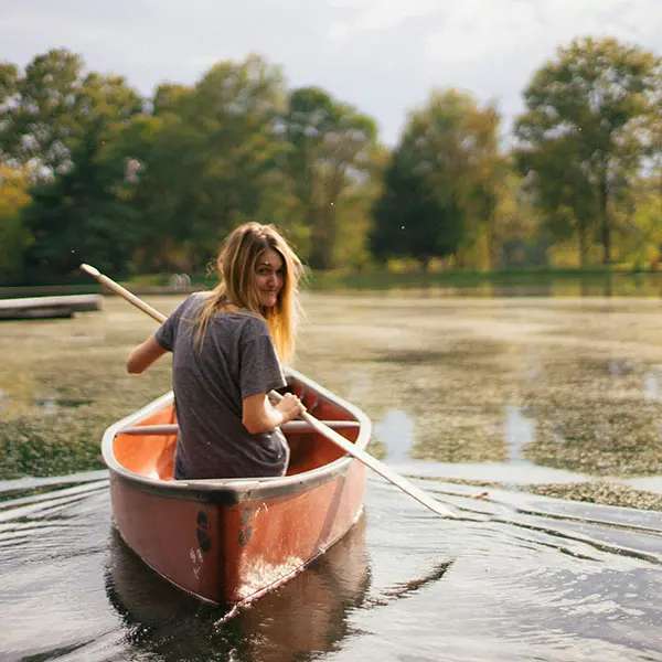 slide-canoe-02