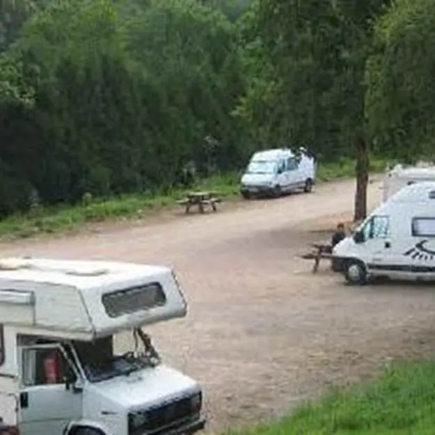 Aire de stationnement Rochefort-en-Terre -Morbihan -Bretagne Sud