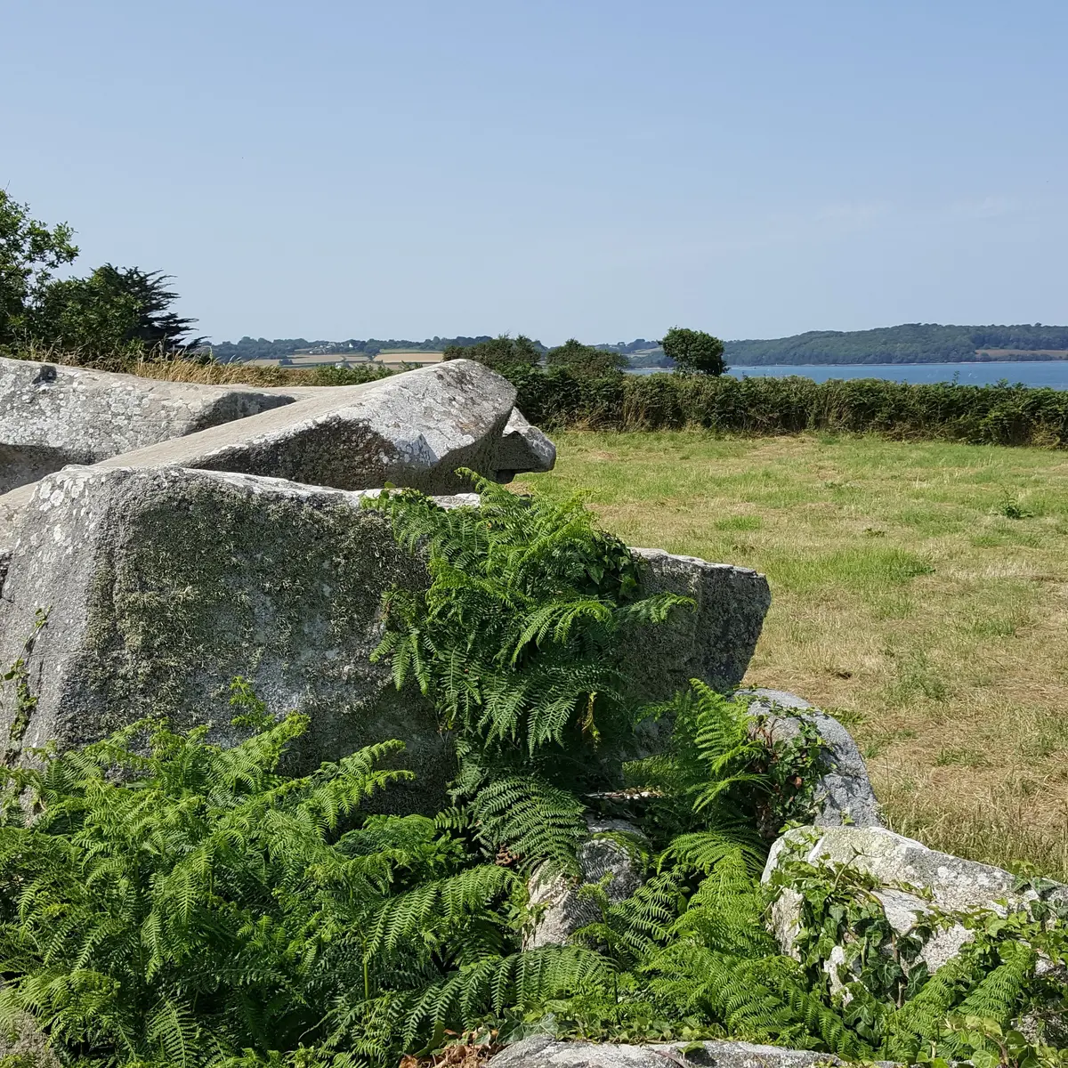 Allée couverte de Men-ar-Rompet, Kerbors, Côtes d'Armor