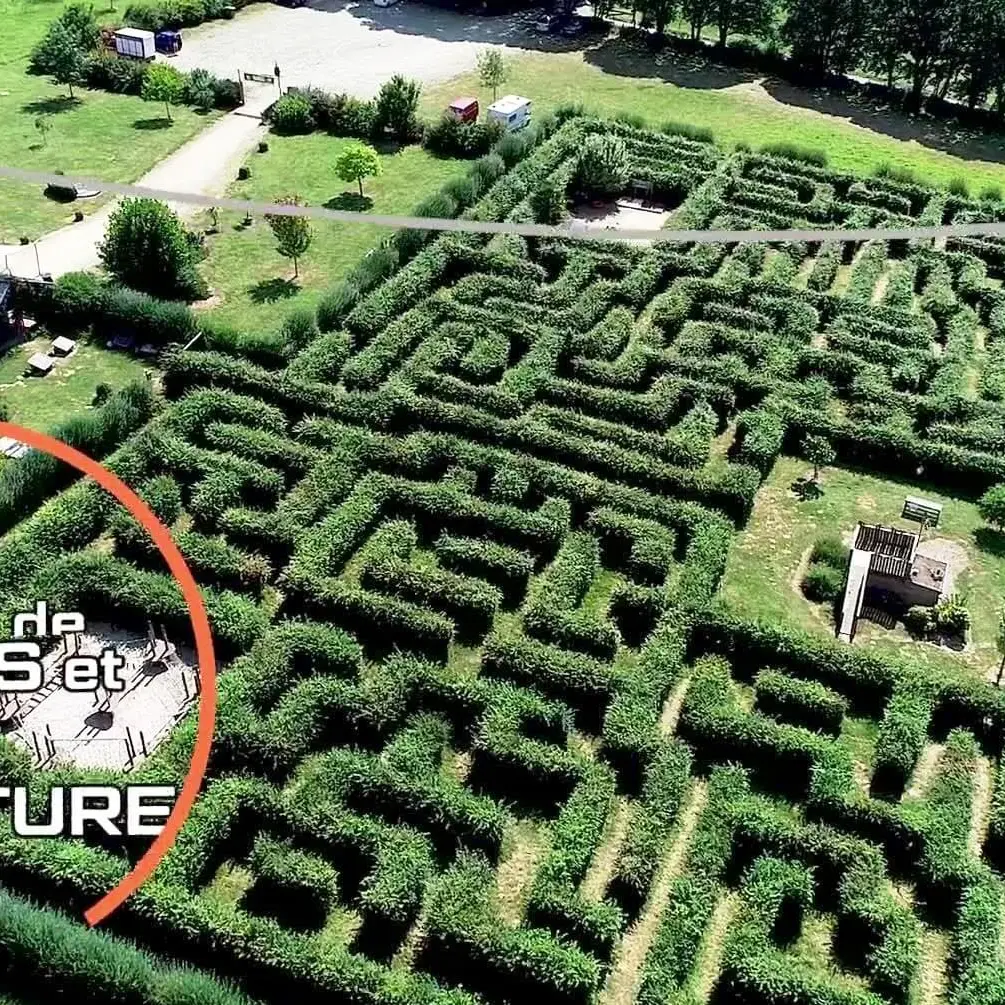 Labyrinthe végétal