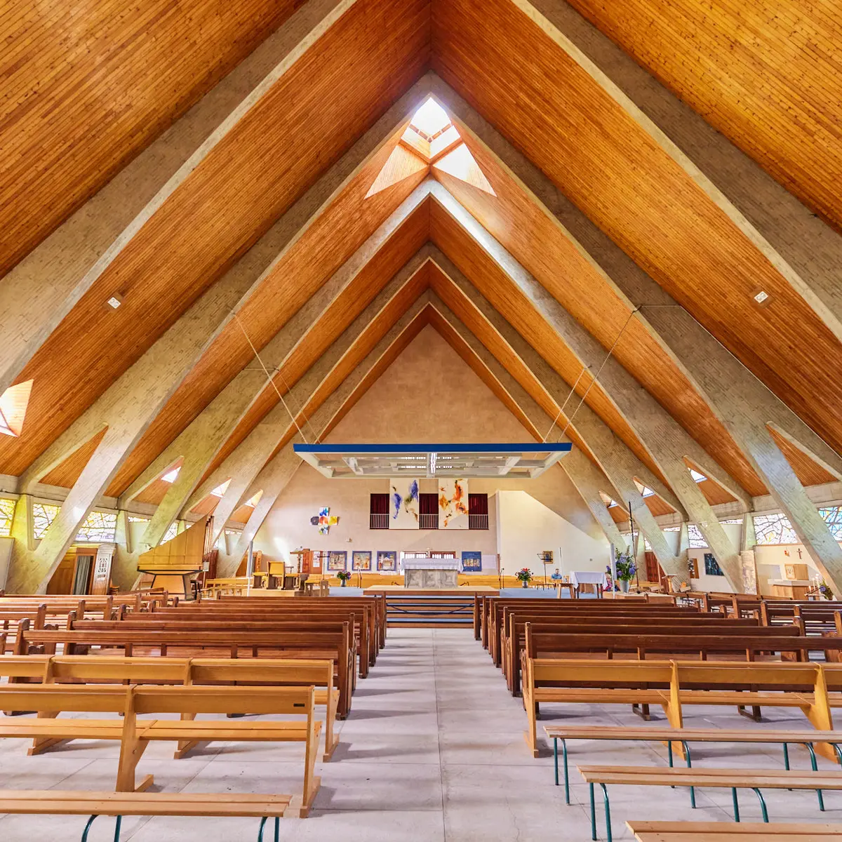 Intérieur église Notre Dame de la Mer
