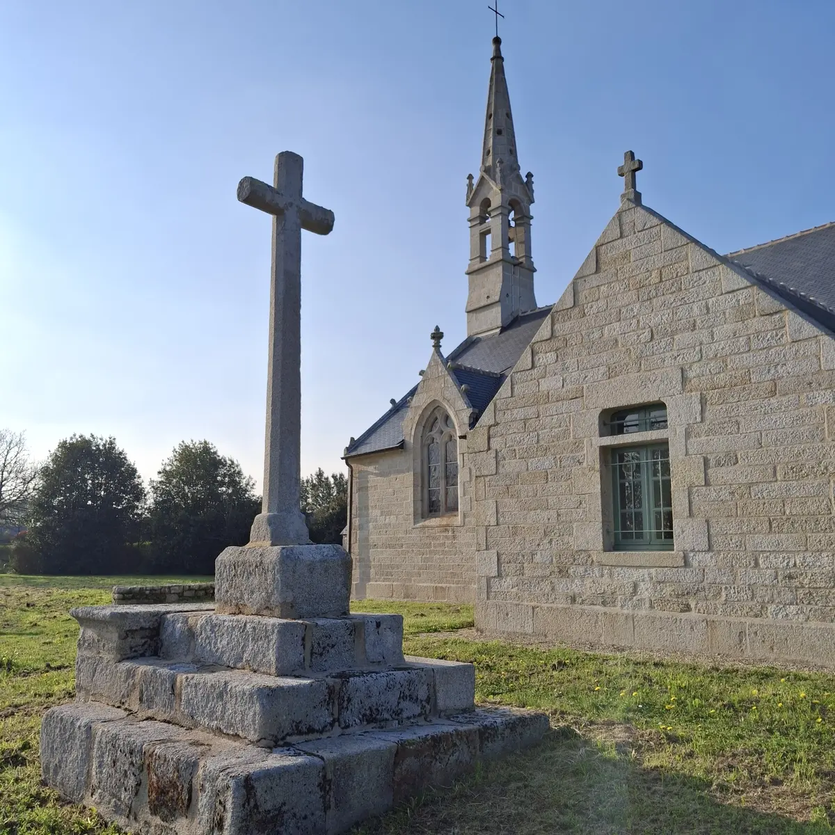 Chapelle et calvaire St Vennec La Clarté Combrit Pays bigouden
