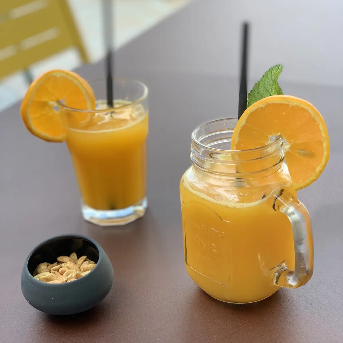 Concept 8 côté café/bar