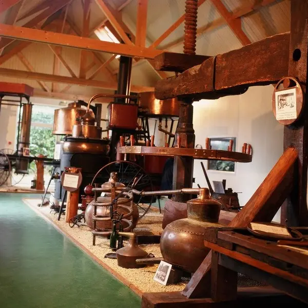 Distillerie-Plessis