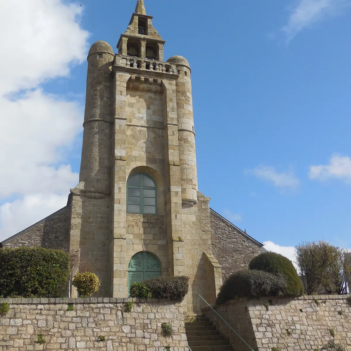 Eglise Saint Pierre Pleudaniel