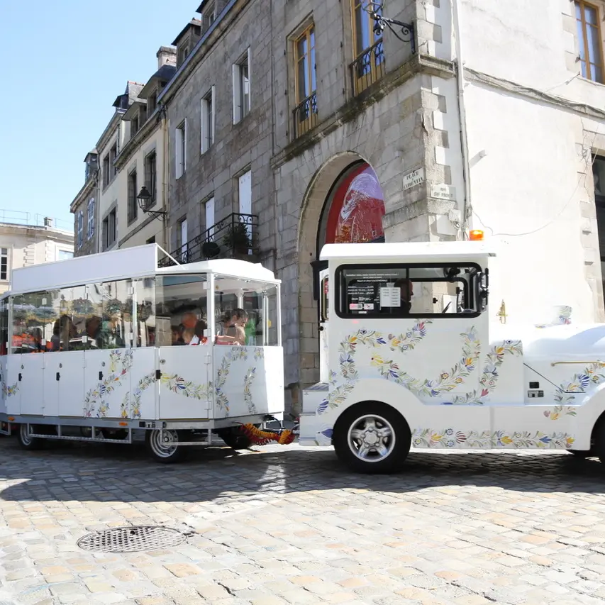 Loisir - Finistère - Concarneau - Petit train touristique - 2