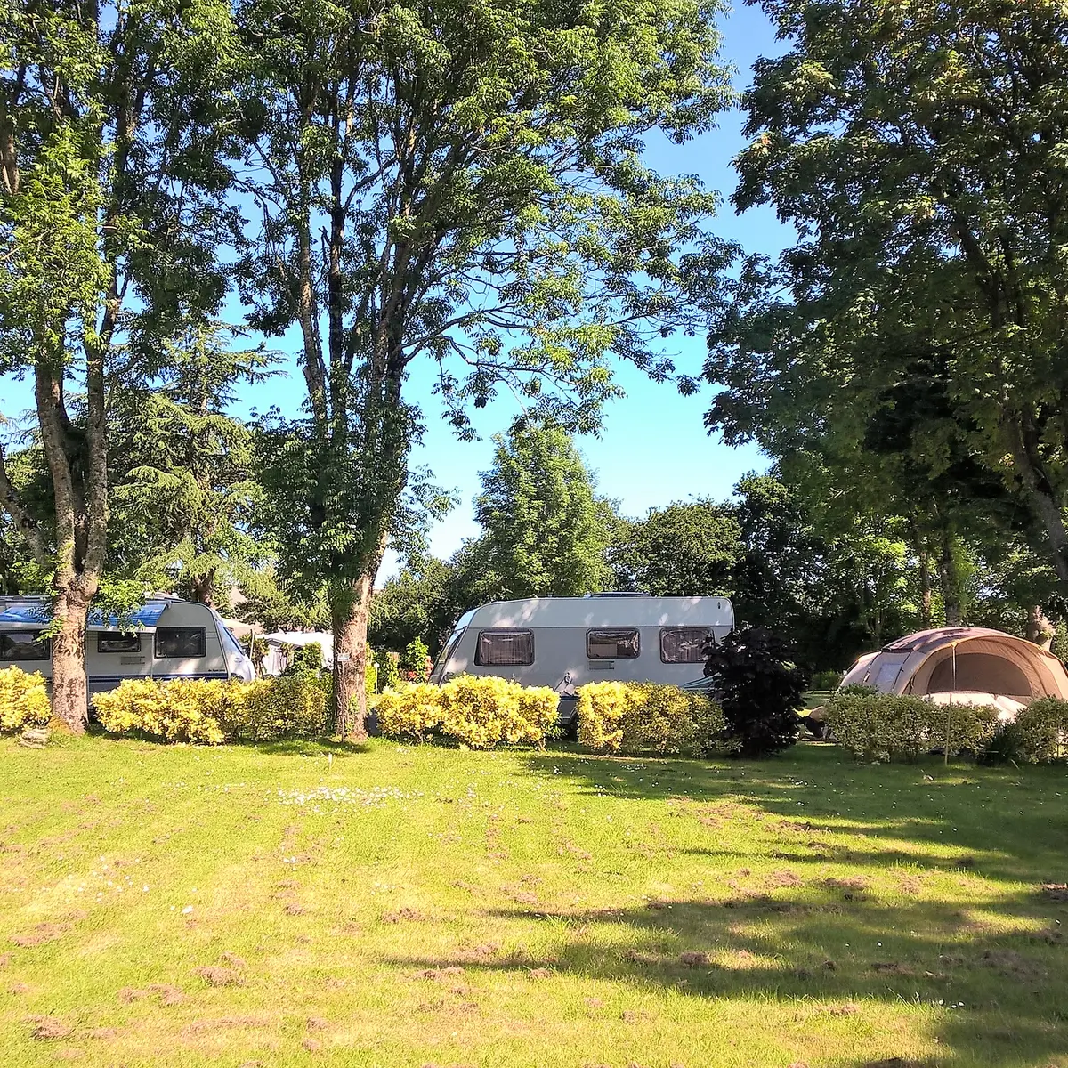 Aire camping-car - Combrit Sainte-Marine - Pays Bigouden - Bigoudenjoy