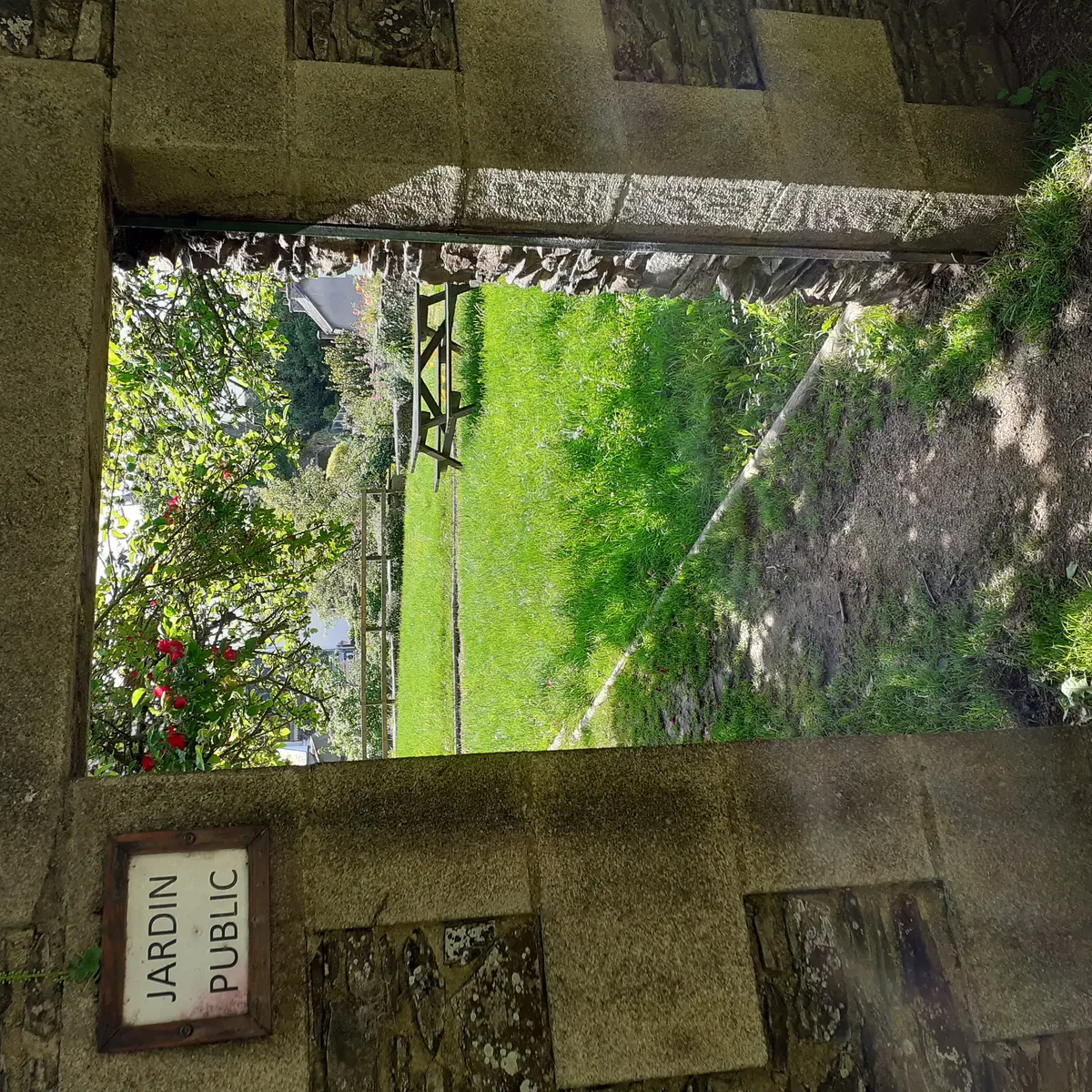 entrée jardin public