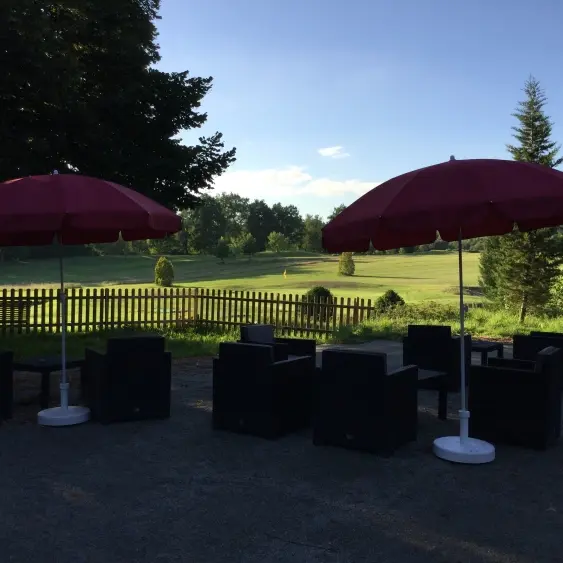 2-GolfduGenet-TerrasseBar