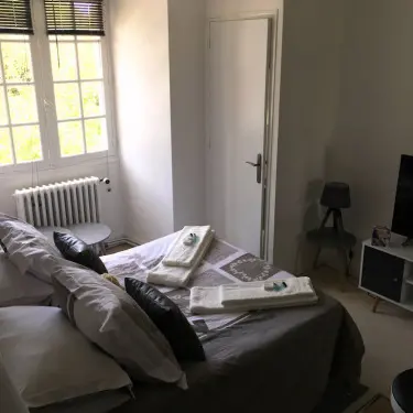 vue-du-chateau-excideuil-apt3
