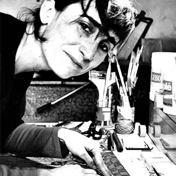 Artisan-Art-Graveuse-Creations-Graphiques-Elisa-Boche-Portrait
