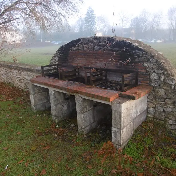 Barbecue Bourdeilles OTPDB