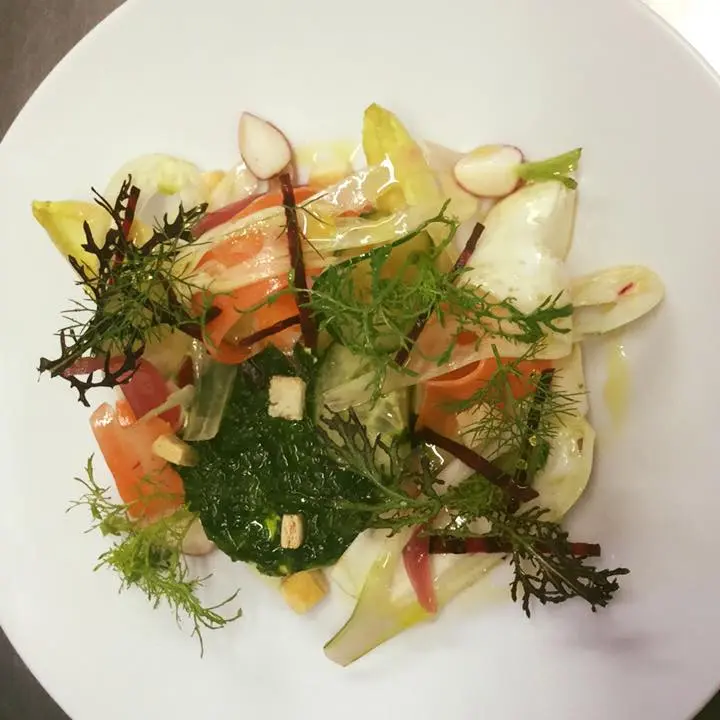 Brin-de-thym-salade