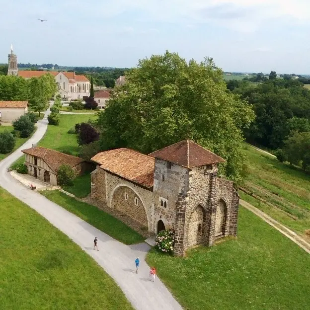 Chapelle-de-Maylis