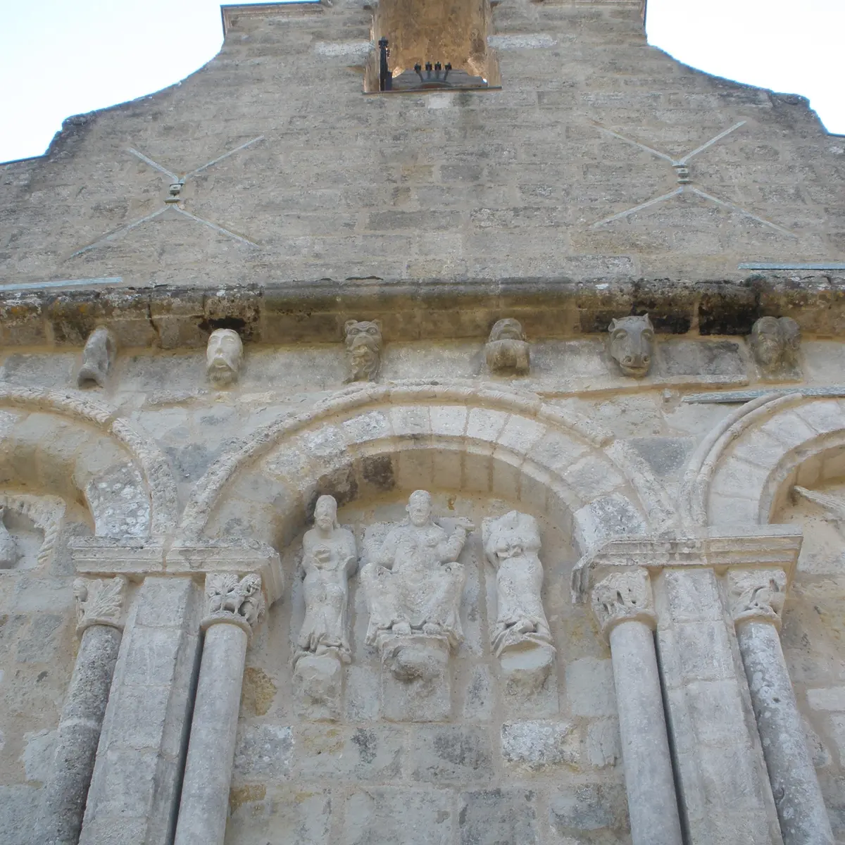 Église de Saint Michel de Rivière - Portail
