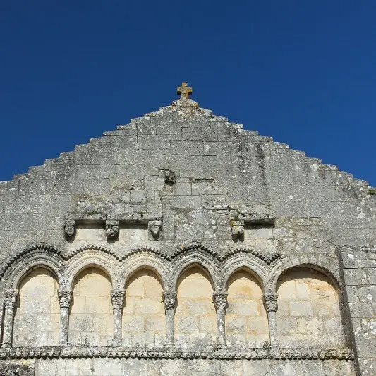 Eglise des Graulges façade